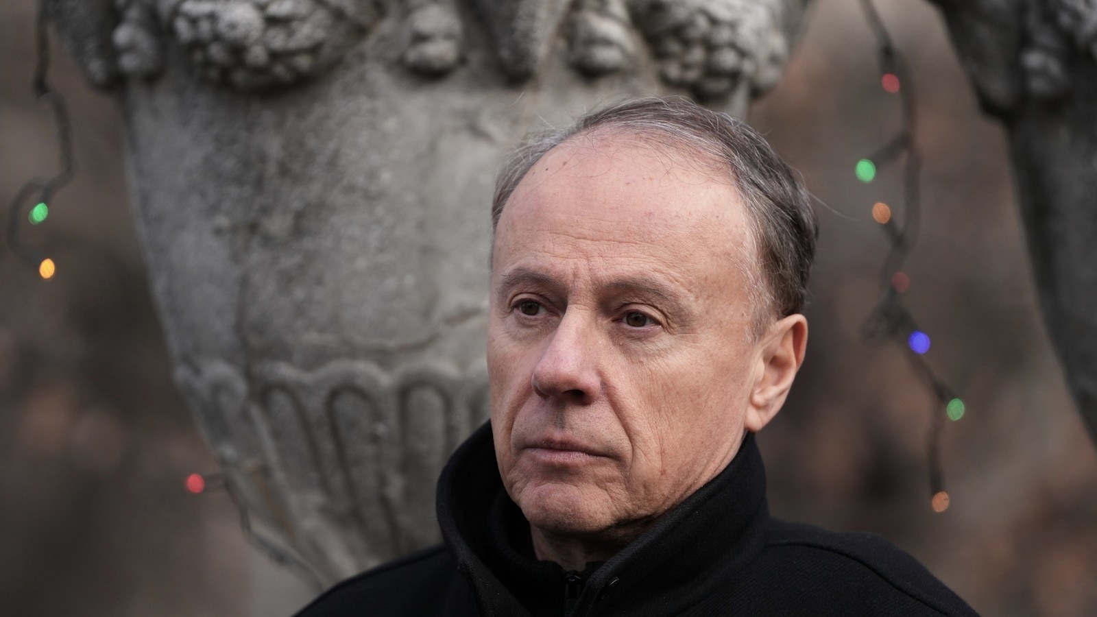 Vladan Đokić, reitor da Universidade de Belgrado, em Belgrado, em dezembro de 2025